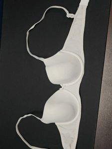 M&amp;S White Bra - 32C