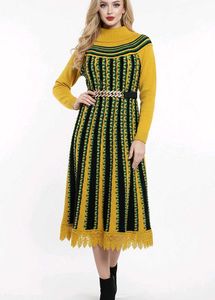 Lace vintage 90's dress 🍂