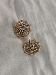 Exquisite Kundan Stud Earrings