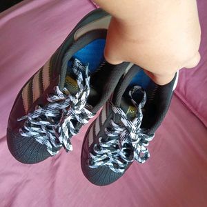 Adidas Superstar Sneakers