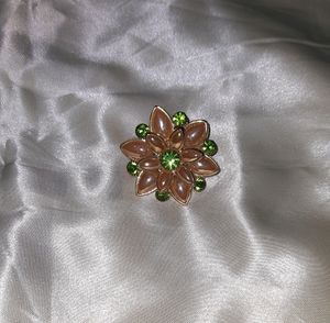 Golden Adjustable Ring With Pearl And Stone