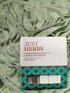 Just Herbs Liquid Lipstick Kit