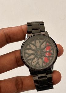Stylish Metal Band Watch