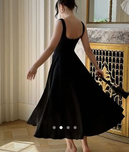 Black sleeveless long maxi dress