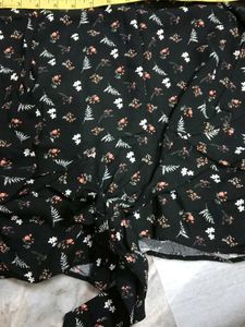 Chic Black Floral Print Top