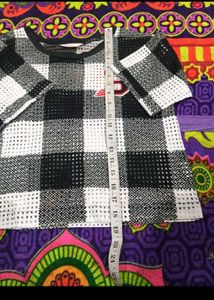 Trendy Plaid Crop Top with Logo Detail