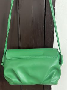 Mast And Harbour  Green Sling  Bag