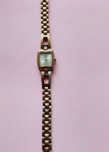 Titan women's watch | gold | vintage