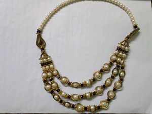 Multi-Layer Pearl Necklace