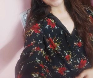 Floral Print V-Neck Top