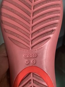 Beautiful Sandals By Crocs Size W-6 uk-4