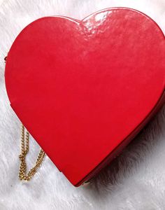 Charlotte tilbury red heart bag ♥️💕