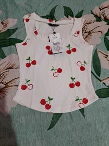 SheinWhite Cherry Print Tank Top