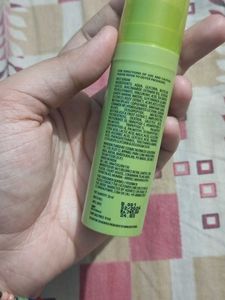 akind face serum