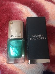 Myglamm manish Malhotra Nail Lacquer Teal Tale