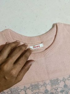 women girl warm t-shirt