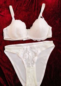 very fancy Lace Bra and Panty Set