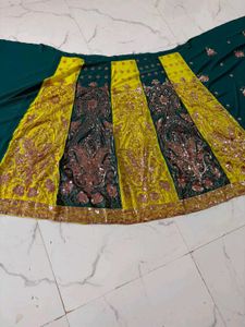 lehnga type saree