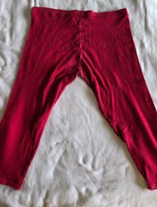 Comfortable Red Leggings
