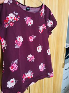 Unique and Beautiful Floral Print Short Sleeve Top