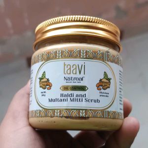 Taavi Haldi & Multani Mitti Scrub