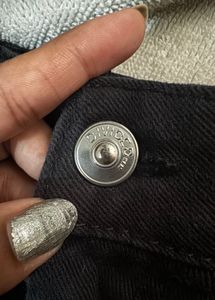 H&amp;M Black Mom Fit Jeans — EUR 32Brand: H&amp;M
