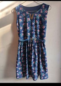 Navy Blue Sleeve Less Dress