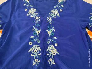 Blue Embroidered tops+kurti