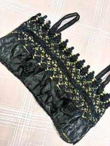 BLACK LACE BUSTIER TOP
