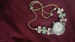 combos  of 2 watches in very low price. one are wo