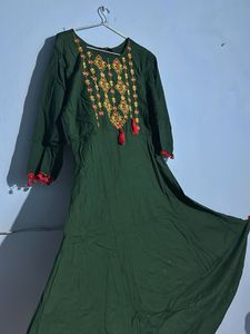 Green Embroidered Kurta with Tassels