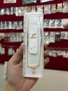 Elegant Gold Mangalsutra with Black Beads
