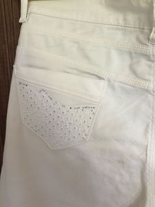 Women's White Cropped Pants