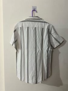 Classic Striped Short-Sleeve Shirt