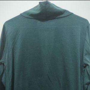 Entease dark green Shrug or cover up