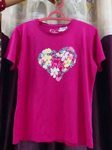 Vibrant Pink t-shirt with heart flower