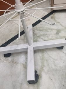 arround 5 Feet Rotating Stand(disassembld)