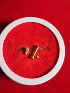 Sparkling Stud Earrings gold