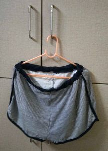 Shorts Women