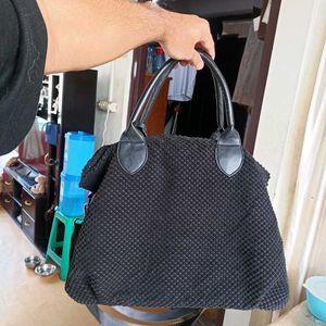 Chic Textured Black Handbag