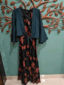 Elegant floral maxi dress with shrug