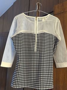 Houndstooth Print Top with Mesh Detail