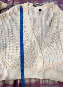 H&amp;M - cream knit cropped cardigan