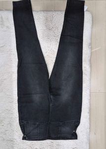 Stylish Dark Wash Skinny Jeans
