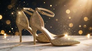 Sparkling Gold Stiletto Heels