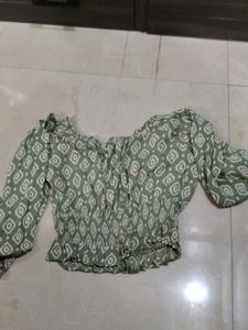 Green Printed Off-Shoulder Top