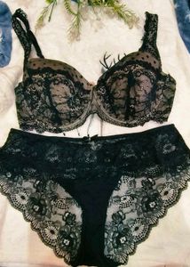 brand new humkemoller lingerie set 👍