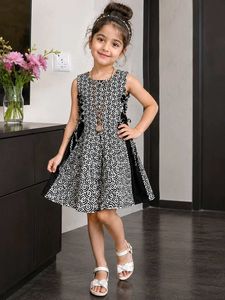 Chic Black & White Geometric Dress