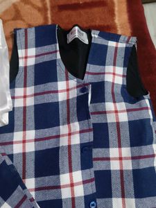 BOY'S PLAID VEST SET(Age:5-7)