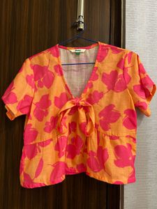 Vibrant Floral Tie-Front Peplum Top (Size :M)